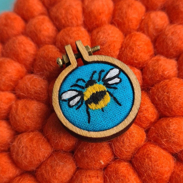 Bee Charm Embroidery Kit by Paraffle